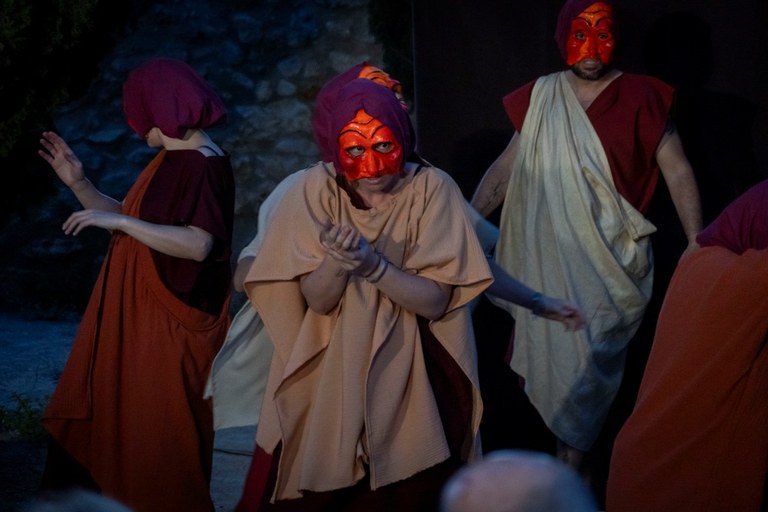 Programació El Bunker - Taller 3: Dansa, consciència corporal i energètica