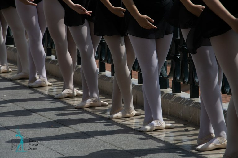 Barra de dansa clàssica al Balcó del Mediterrani