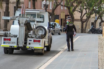 Surt a licitació el contracte simplificat del servei de grua municipal